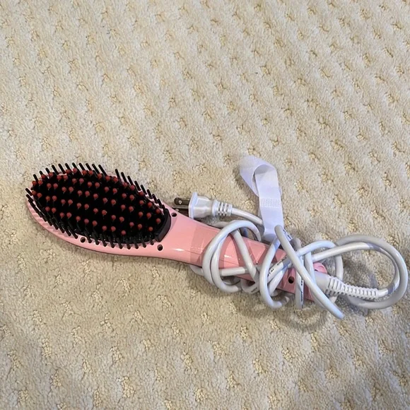 Other | Oak Leaf Hair Straightening Brush | Poshmark display picture 2